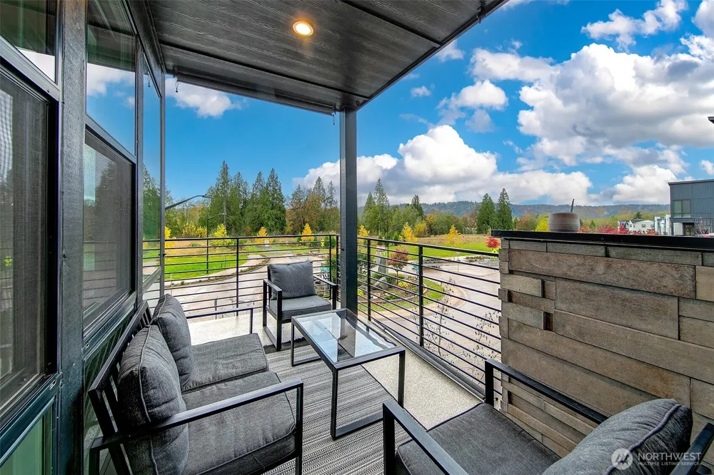 14002 3rd Avenue NE #105 Duvall, WA 98019