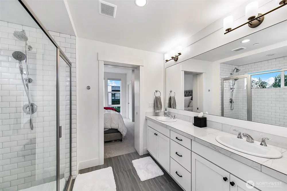14002 3rd Avenue NE #105 Duvall, WA 98019
