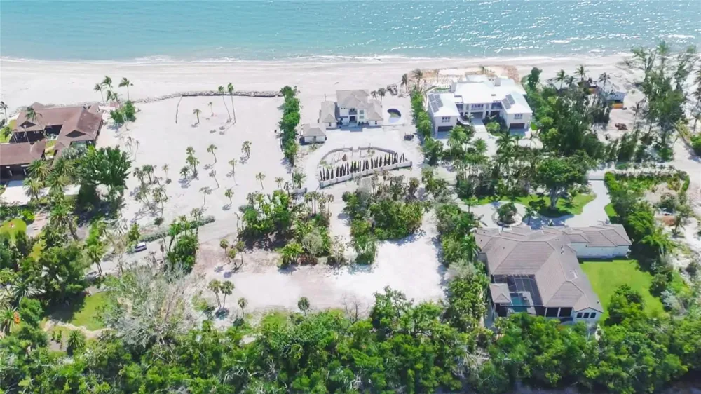 7825 SANDERLING ROAD Sarasota, FL 34242