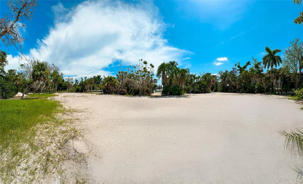 7825 SANDERLING ROAD Sarasota, FL 34242