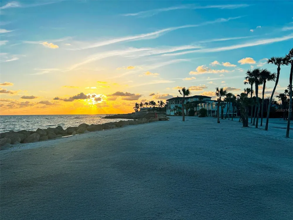 7825 SANDERLING ROAD Sarasota, FL 34242