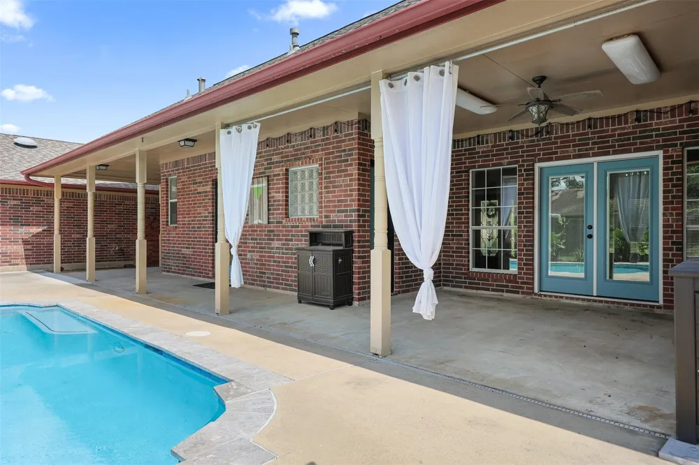 1133 Helen Drive Deer Park, TX 77536