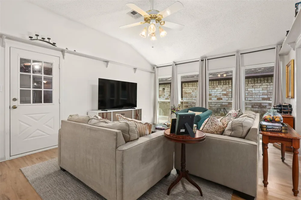 1406 New Orleans Street Deer Park, TX 77536