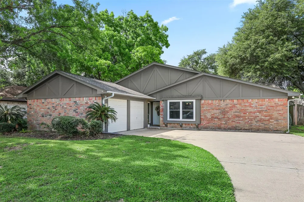 1406 New Orleans Street Deer Park, TX 77536