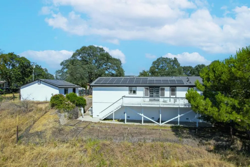 7242 Da Lee Road Valley Springs, CA 95252