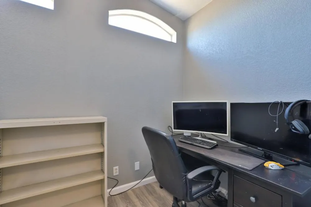 7242 Da Lee Road Valley Springs, CA 95252