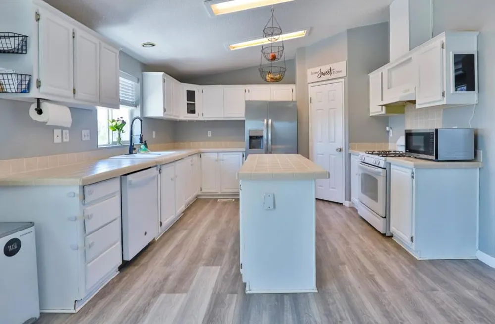 7242 Da Lee Road Valley Springs, CA 95252