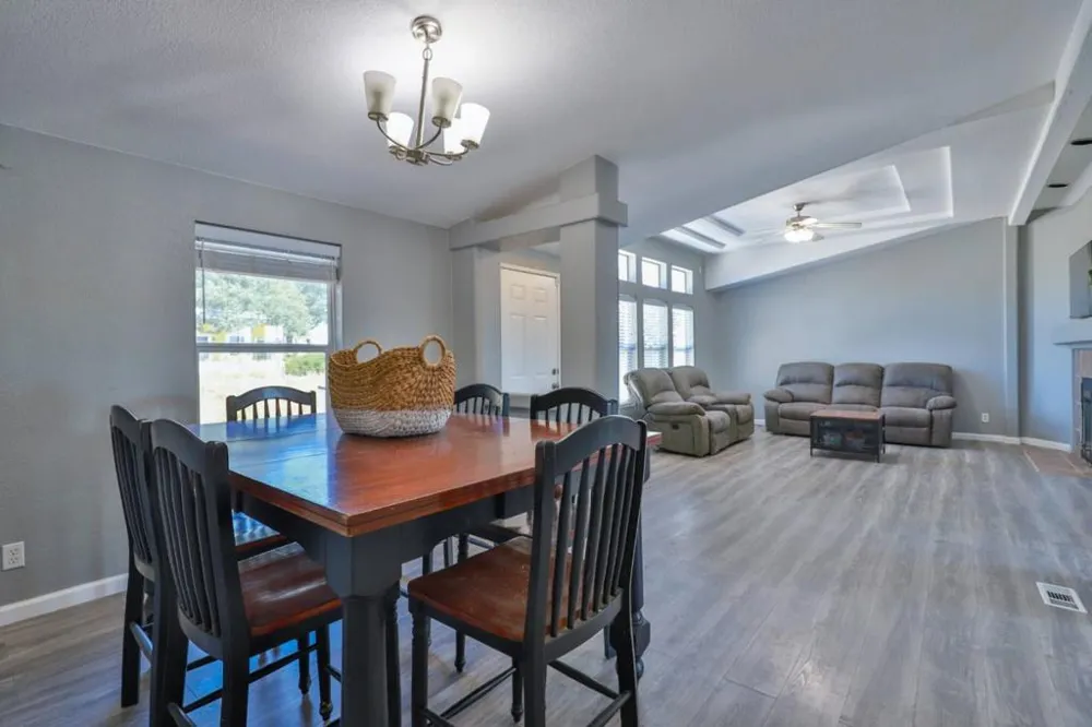 7242 Da Lee Road Valley Springs, CA 95252