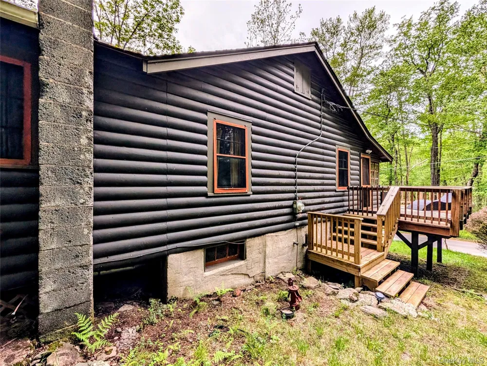 628 Lake Shore Drive Smallwood, NY 12778