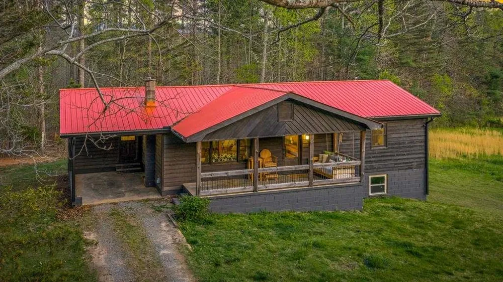 384 Maxwell Road Blue Ridge, GA 30513