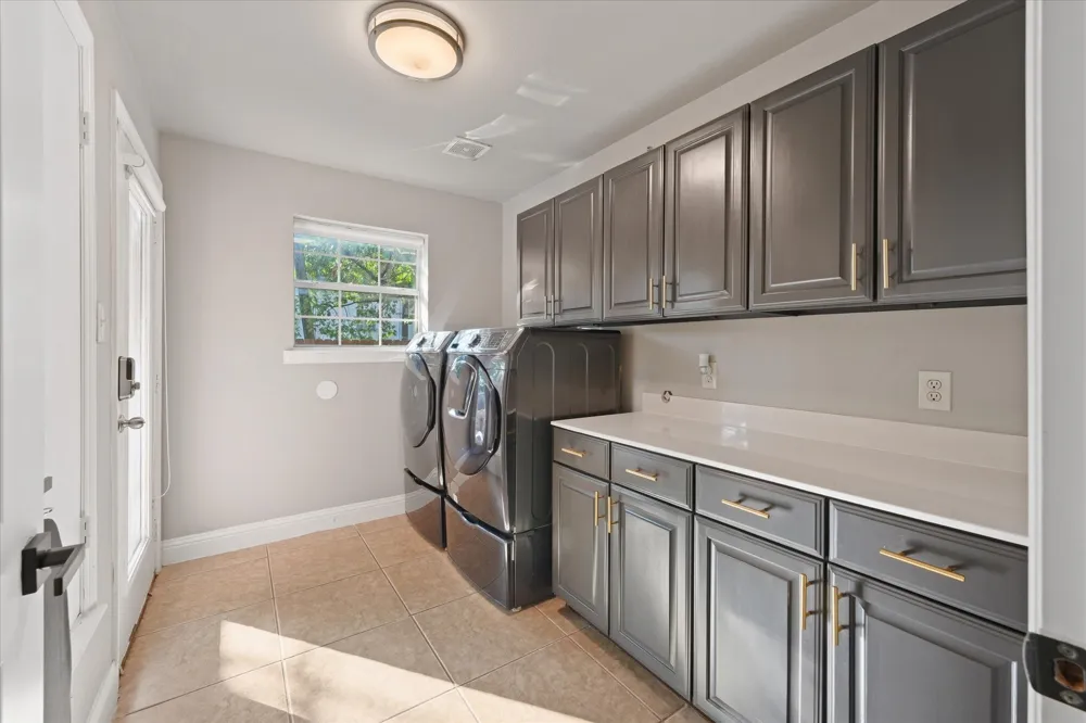 4007 Brownstone Court Dallas, TX 75204