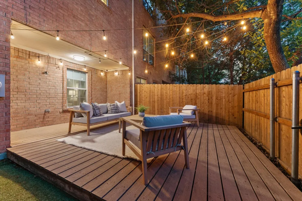 4007 Brownstone Court Dallas, TX 75204