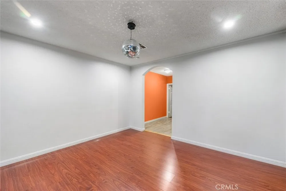 117 W Pillsbury Street Lancaster, CA 93534