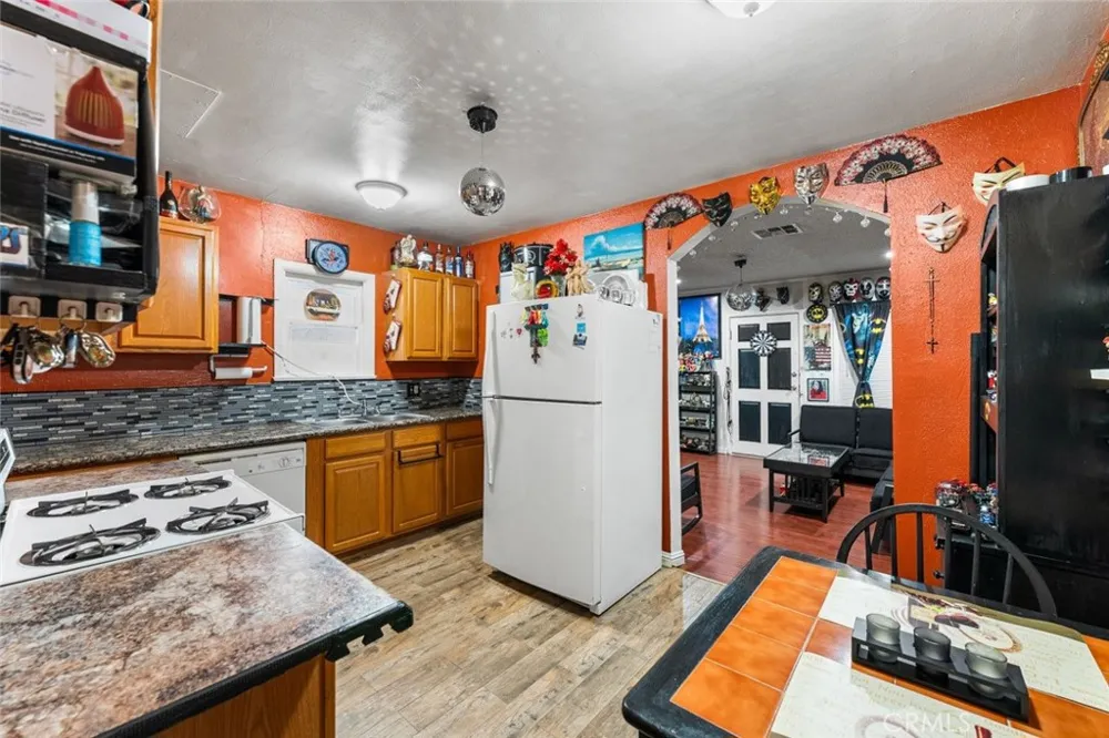 117 W Pillsbury Street Lancaster, CA 93534