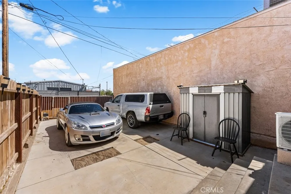 117 W Pillsbury Street Lancaster, CA 93534