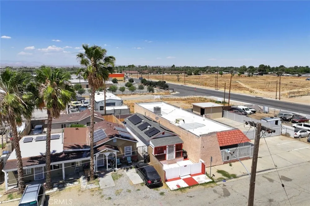 117 W Pillsbury Street Lancaster, CA 93534