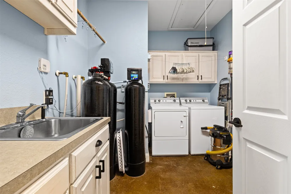 152 Black Hawk Lane Gilmer, TX 75645