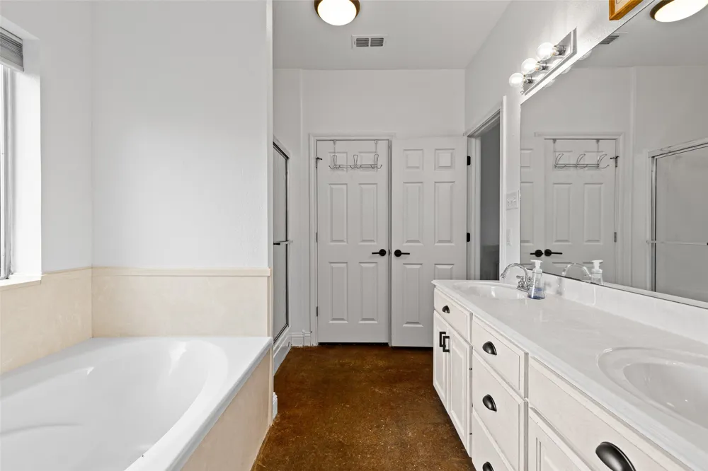 152 Black Hawk Lane Gilmer, TX 75645