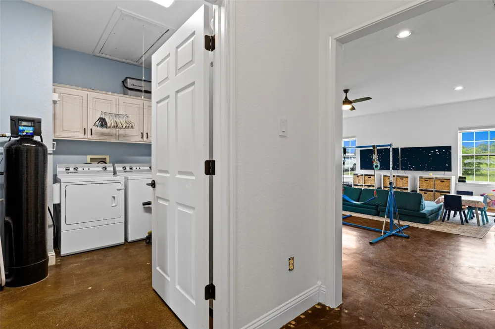 152 Black Hawk Lane Gilmer, TX 75645