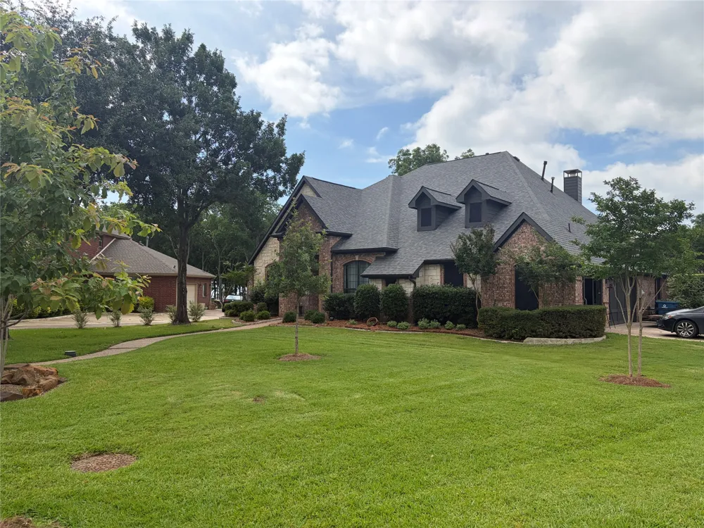 730 Peninsula Bend Shady Shores, TX 76208