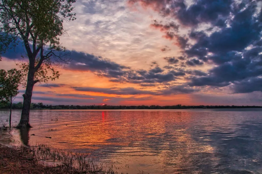 730 Peninsula Bend Shady Shores, TX 76208