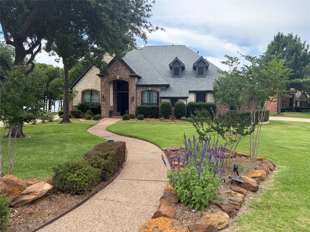 730 Peninsula Bend Shady Shores, TX 76208