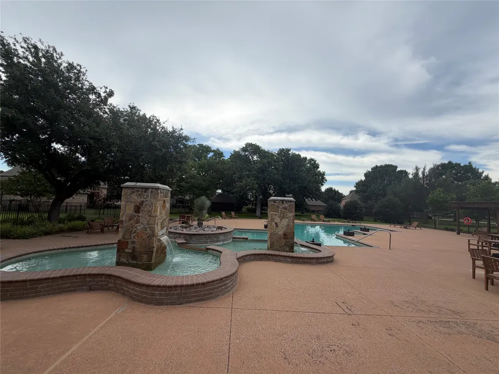 730 Peninsula Bend Shady Shores, TX 76208