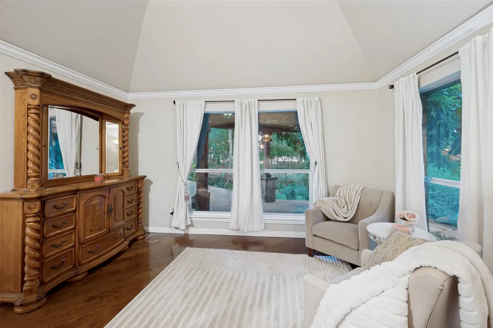 730 Peninsula Bend Shady Shores, TX 76208