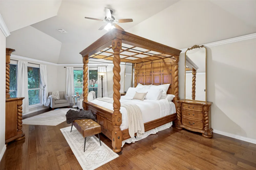 730 Peninsula Bend Shady Shores, TX 76208