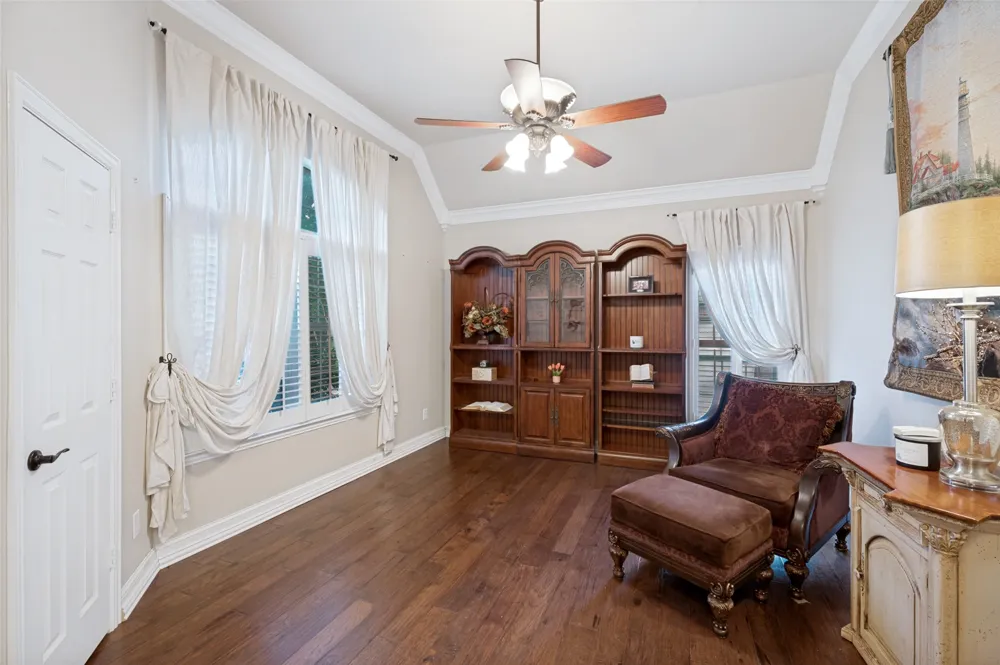 730 Peninsula Bend Shady Shores, TX 76208