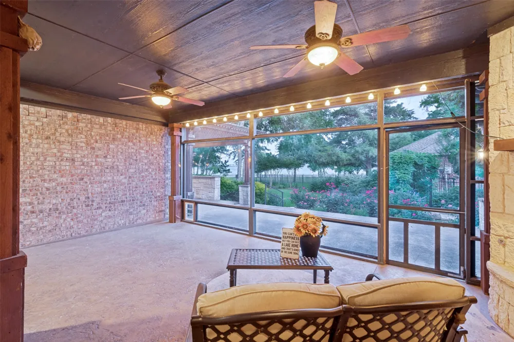 730 Peninsula Bend Shady Shores, TX 76208