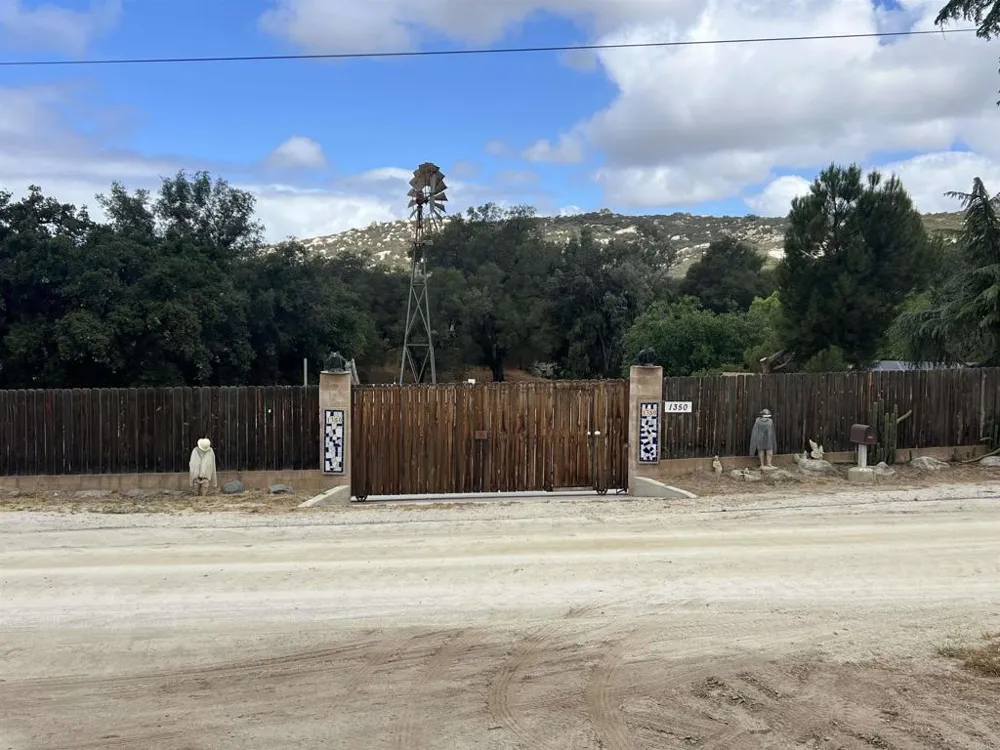1350 Potrero Circle Potrero, CA 91963