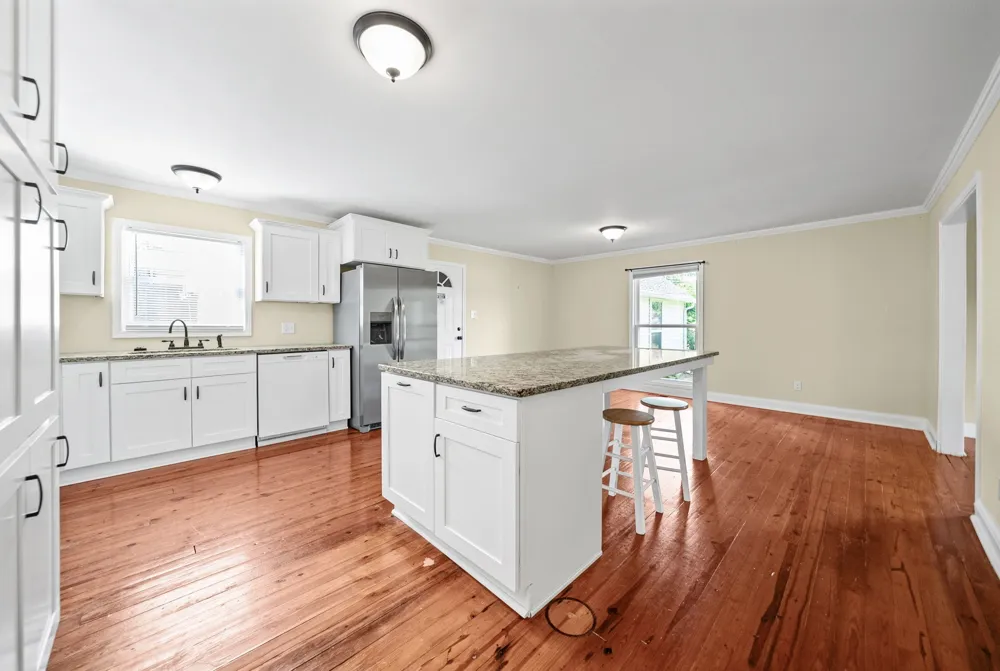 635 Country Club Ln Hopkinsville, KY 42240