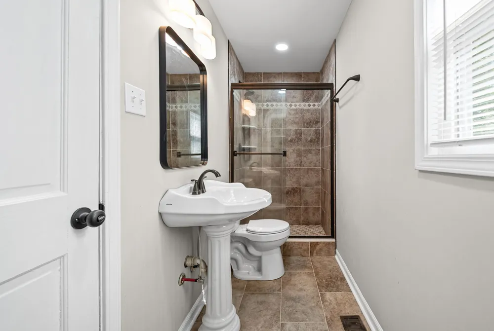 635 Country Club Ln Hopkinsville, KY 42240
