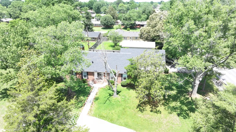 635 Country Club Ln Hopkinsville, KY 42240