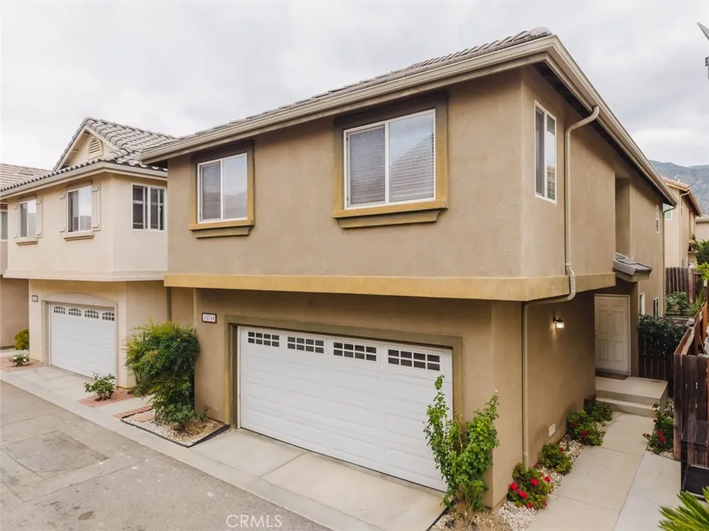 13714 Deane Lane Sylmar, CA 91342
