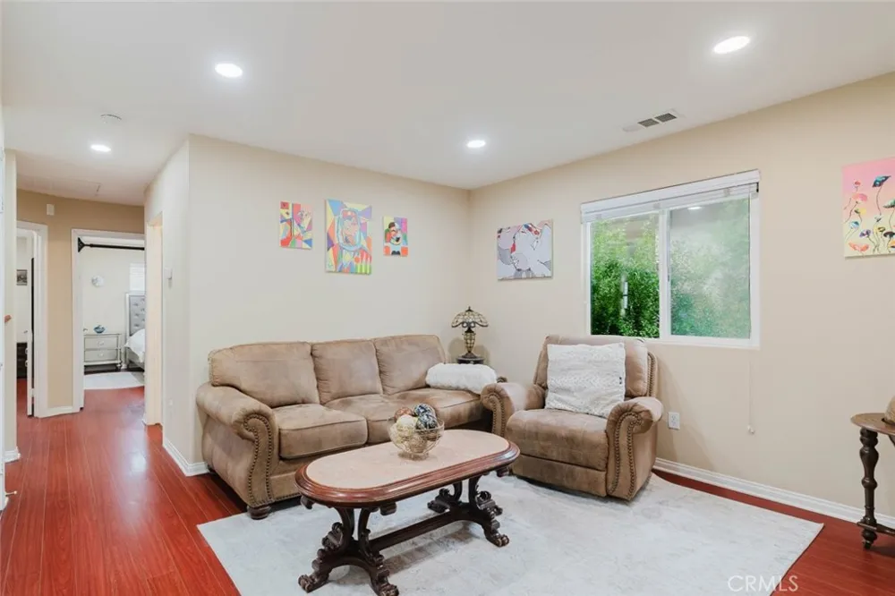 13714 Deane Lane Sylmar, CA 91342