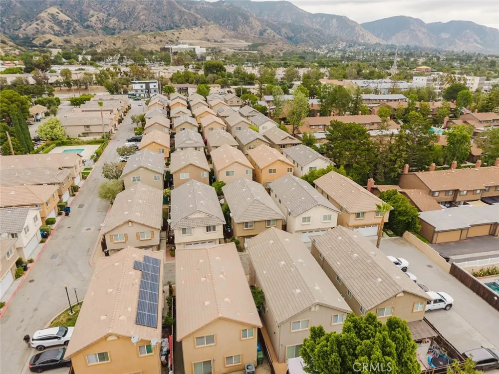 13714 Deane Lane Sylmar, CA 91342