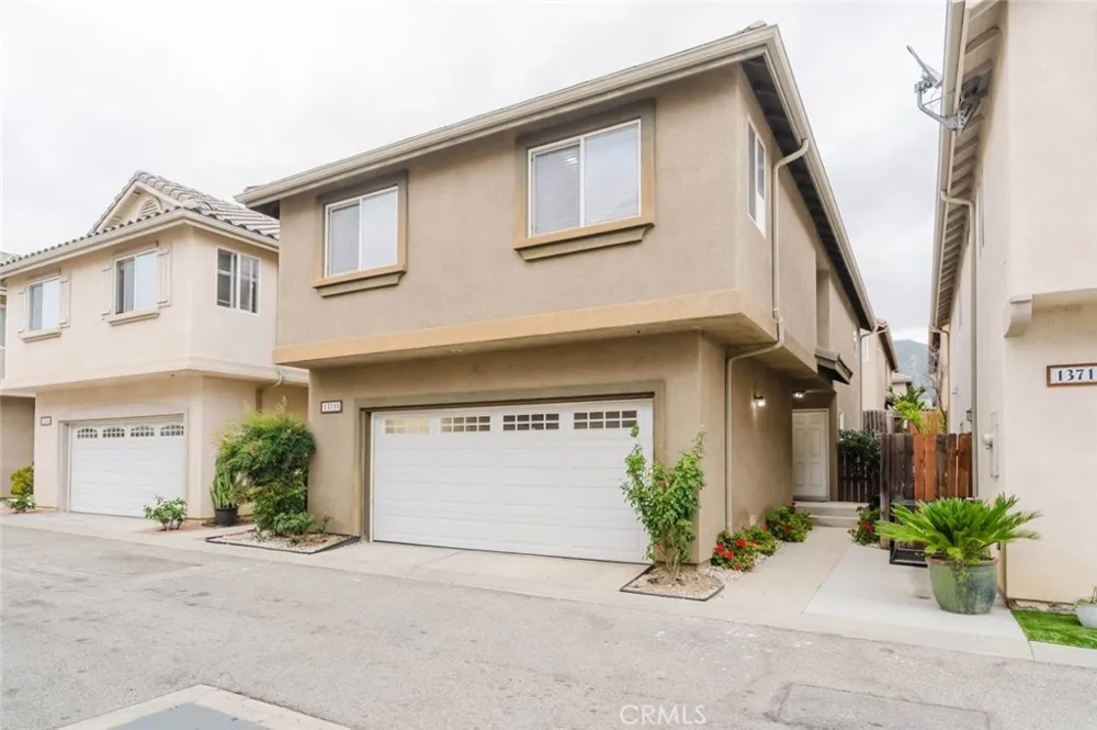13714 Deane Lane Sylmar, CA 91342