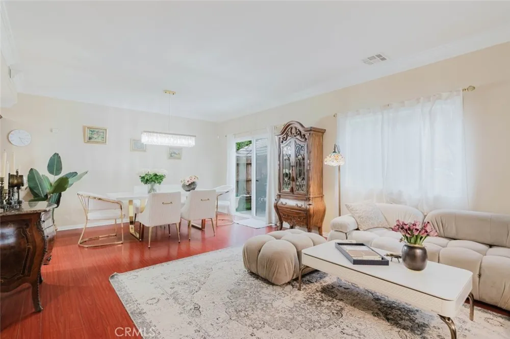 13714 Deane Lane Sylmar, CA 91342