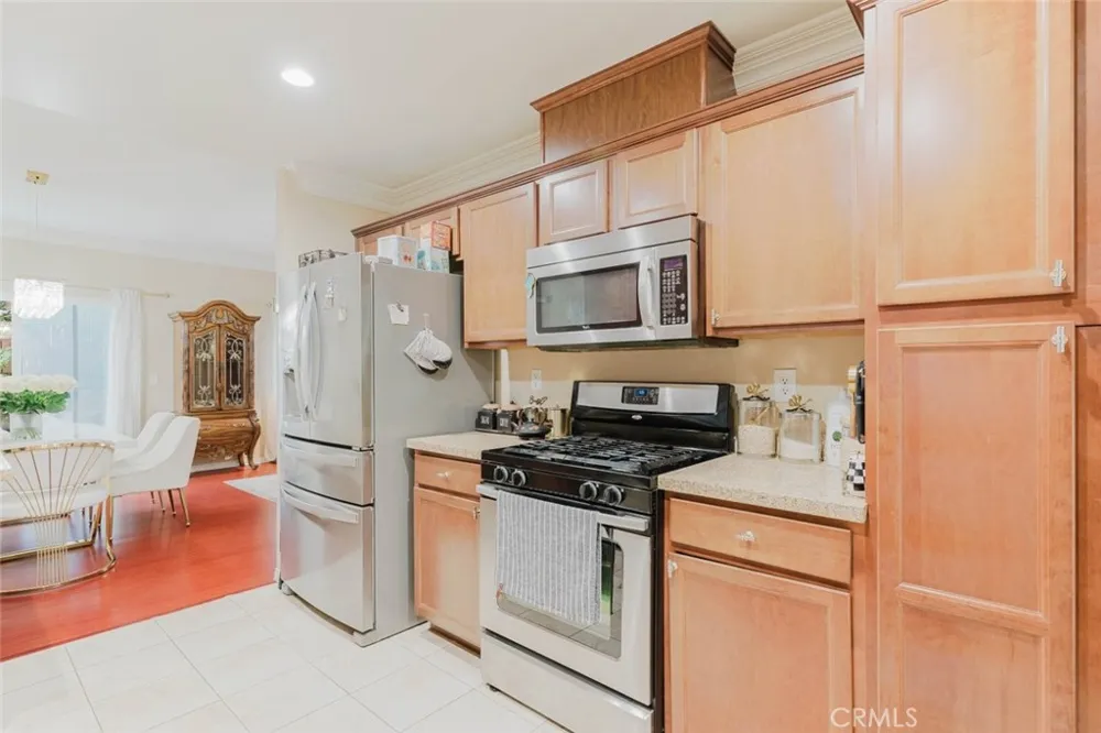13714 Deane Lane Sylmar, CA 91342