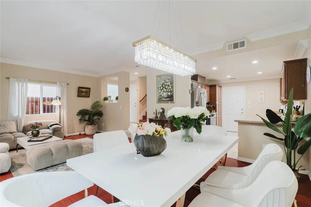 13714 Deane Lane Sylmar, CA 91342