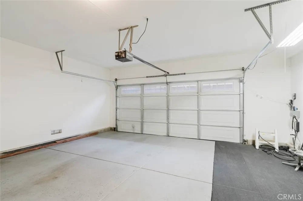 13714 Deane Lane Sylmar, CA 91342