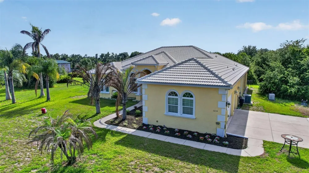 1210 408TH COURT E Myakka City, FL 34251
