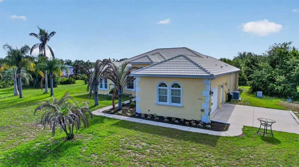 1210 408TH COURT E Myakka City, FL 34251