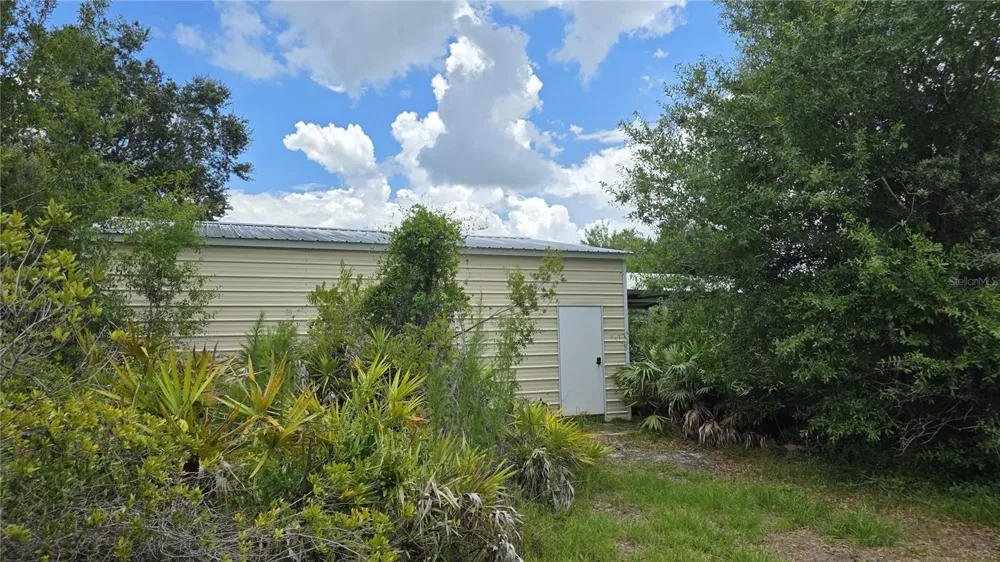 1210 408TH COURT E Myakka City, FL 34251