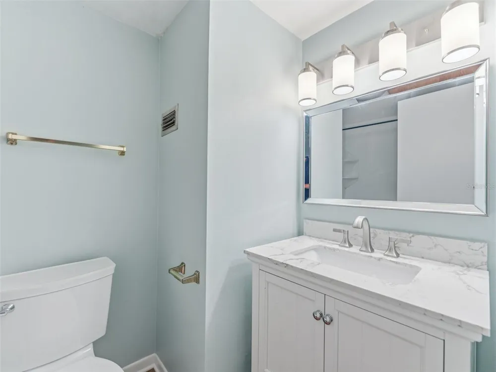 4233 LA SORRENTO COURT Tampa, FL 33611