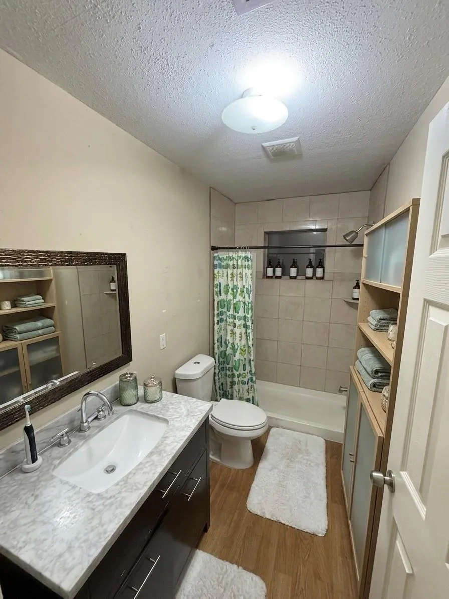 311 S 3rd Street Highlands, TX 77562