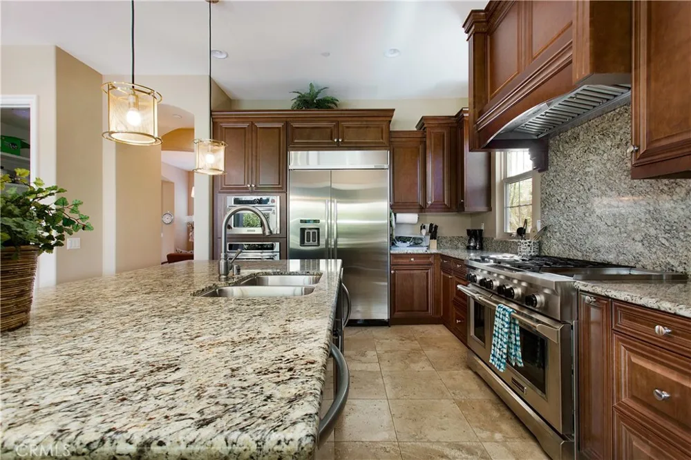 4731 Oceanridge Drive Huntington Beach, CA 92649