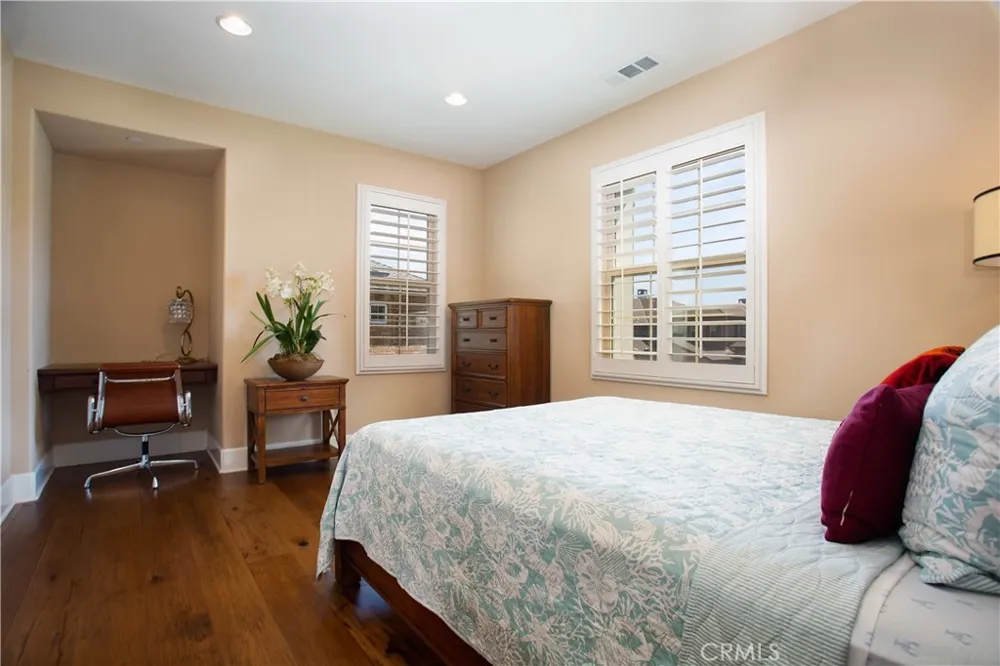 4731 Oceanridge Drive Huntington Beach, CA 92649